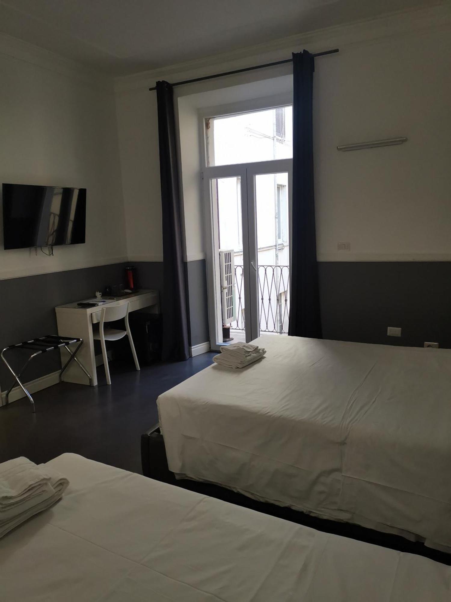 I Love Roma Guest House Exterior photo